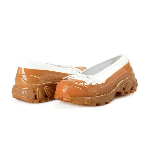 Burberry Women's "Linford" Leather Rubber Flat Ballet Shoes - Picture 8 of 8